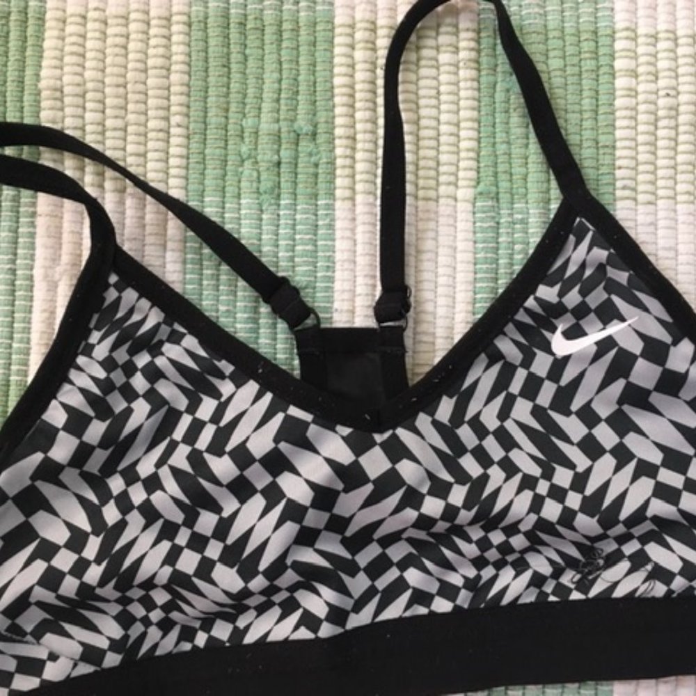 Nike Sports Bra - Size Small